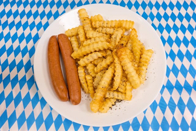 Bratwurst & Knackwurst.