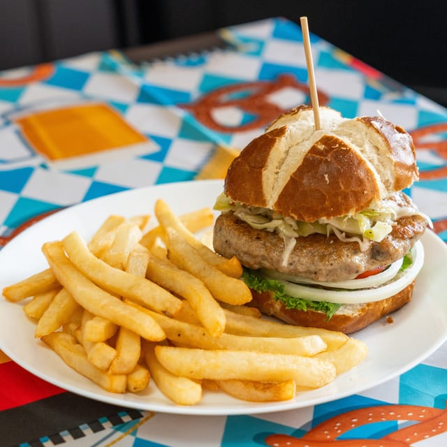 Bratwurst Burger.